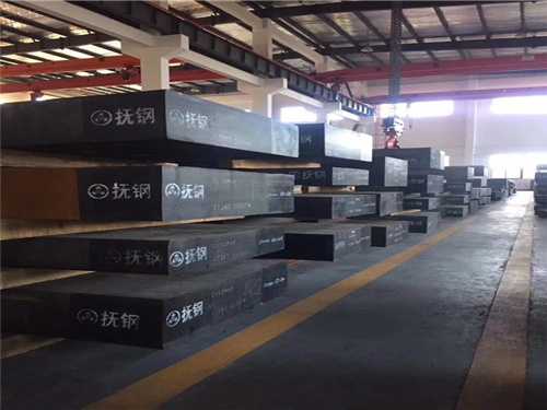 汽車(chē)燈注塑模具鋼材選用